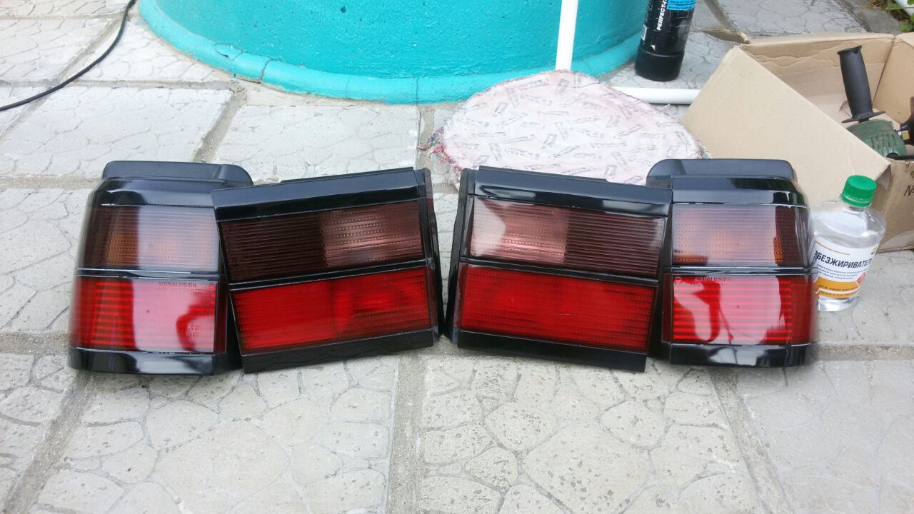 задние фонари пассат б3 универсал. задние фонари пассат б3 седан. задние фонари пассат б3 седан артикул. фонари treser vw passat b3. Hella red passat b3.