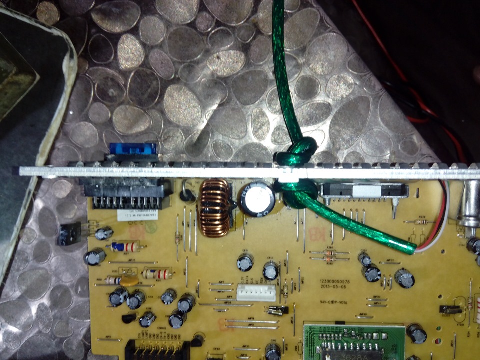 Prology CMU-303. Установка скрытого разъема USB. — Lada Гранта лифтбек ...