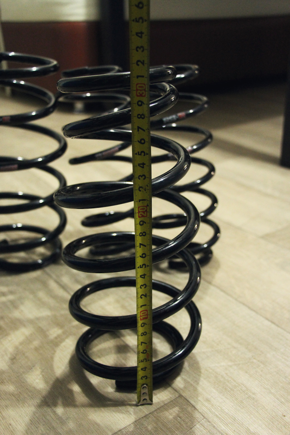 передние — Honda Fit (2G). Запчасти на фото: 891012, 92Q1234