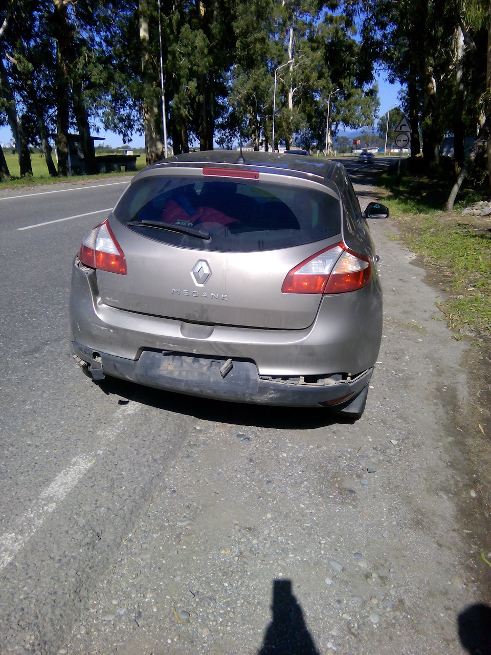 Мое ДТП в Грузии. Тут никто, ни за что не платит. — Renault Megane III, 1,6  л, 2011 года | ДТП | DRIVE2