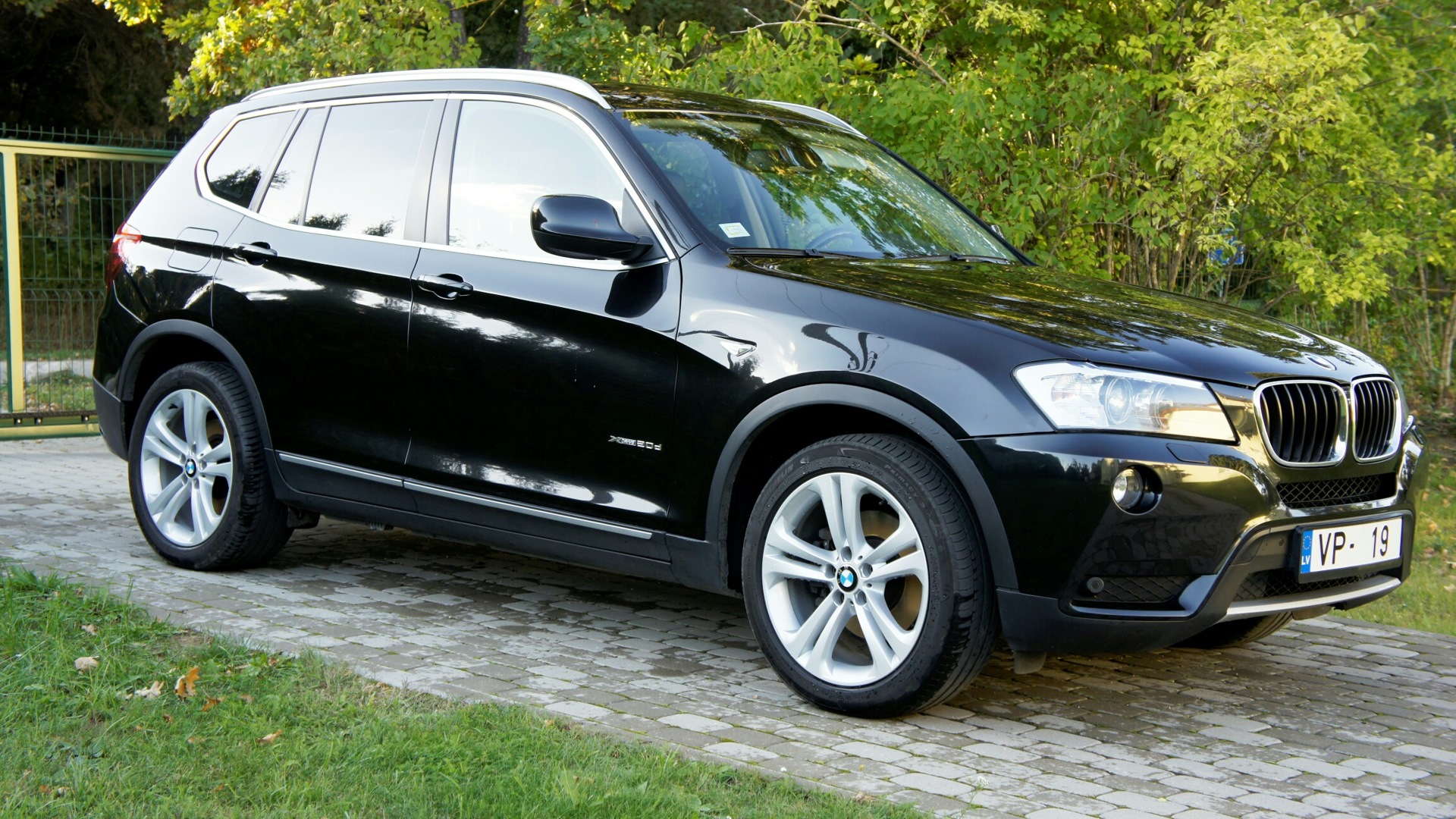 X-line x3 f25. F25 XLINE. BMW x3 f25 тюнинг.