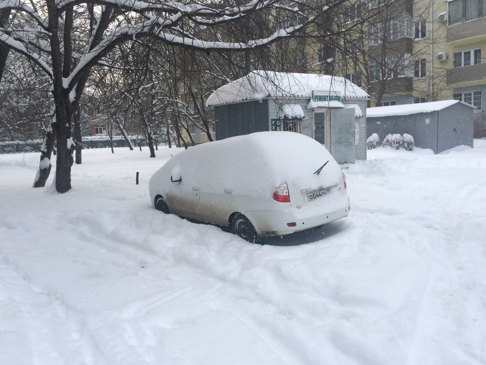 Снежная королева) — Lada Приора универсал, 1,6 л, 2009 года | просто ...