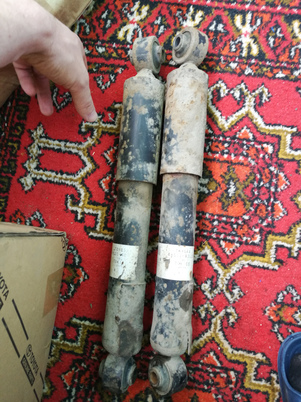 Замена стоек и армотизаторов в круг. Отбойники, пыльники. Часть 2 что ...