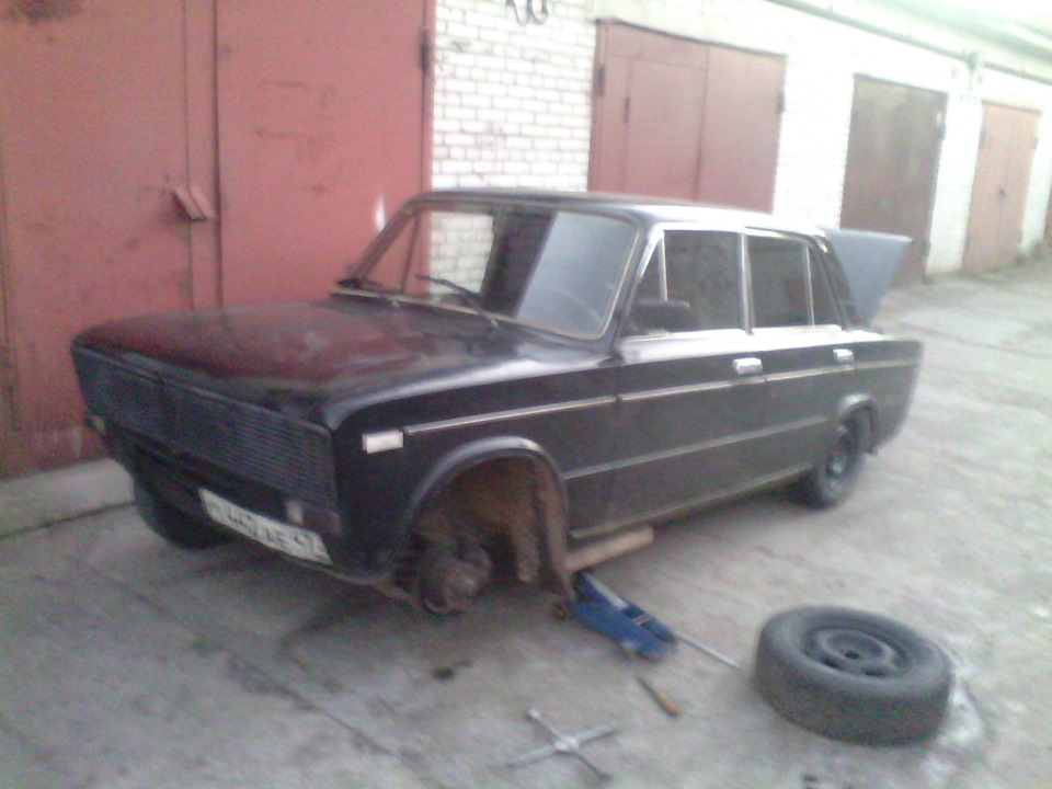 прокачка тормозов + зимняя резина — Lada 2106, 1,3 л, 1991 года ...