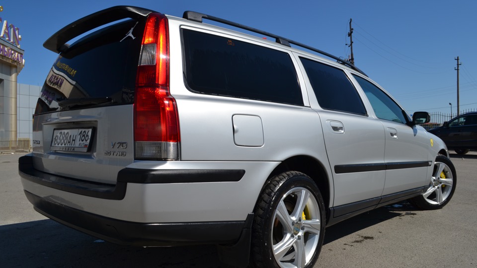 Volvo V70 2.5T AWD Снаряд