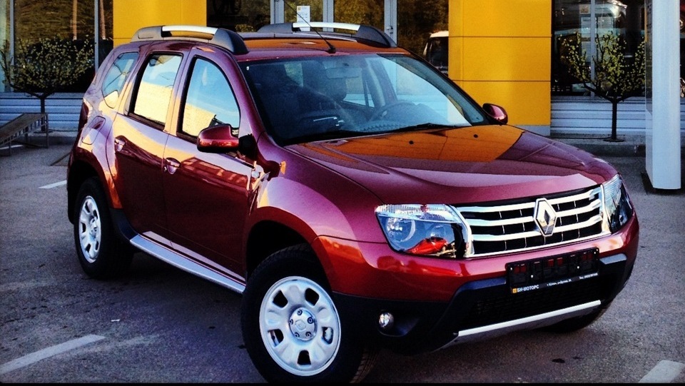 Renault Duster 2014 красный