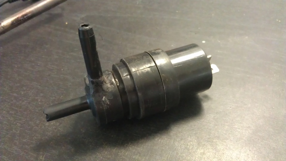 замена моторчика стекло омывателя - KIA Spectra, 1,6 л, 2006 года своими руками 