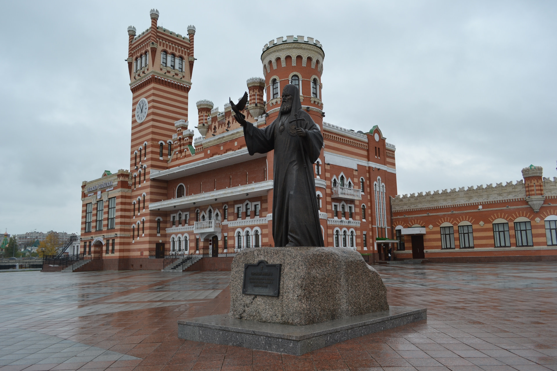 патриаршия площадь в йошкар оле