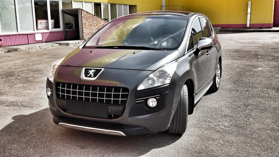 Peugeot 3008 отзывы. Peugeot 3008 1. Графитовый Пежо 3008.