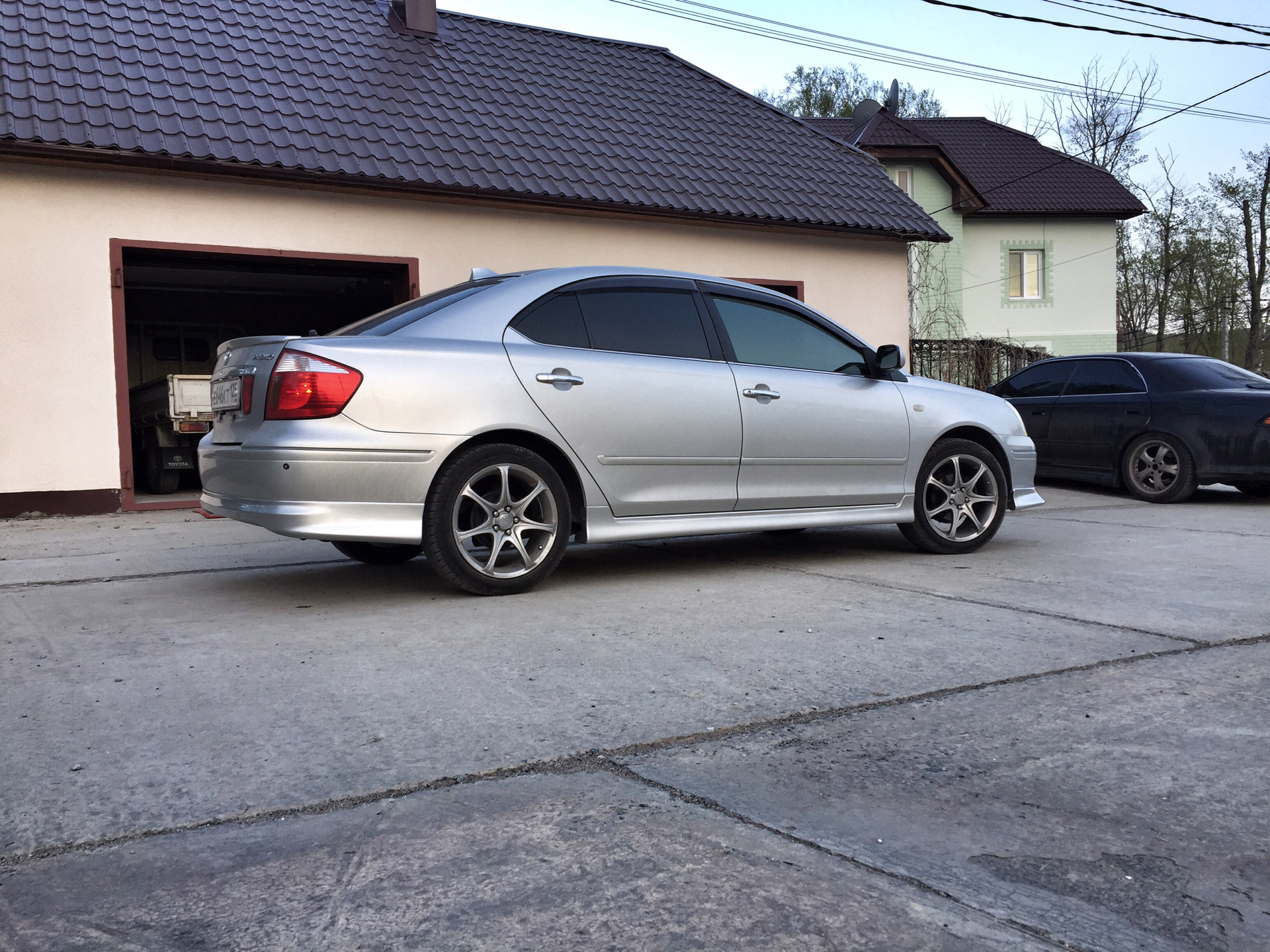 Toyota Premio 240