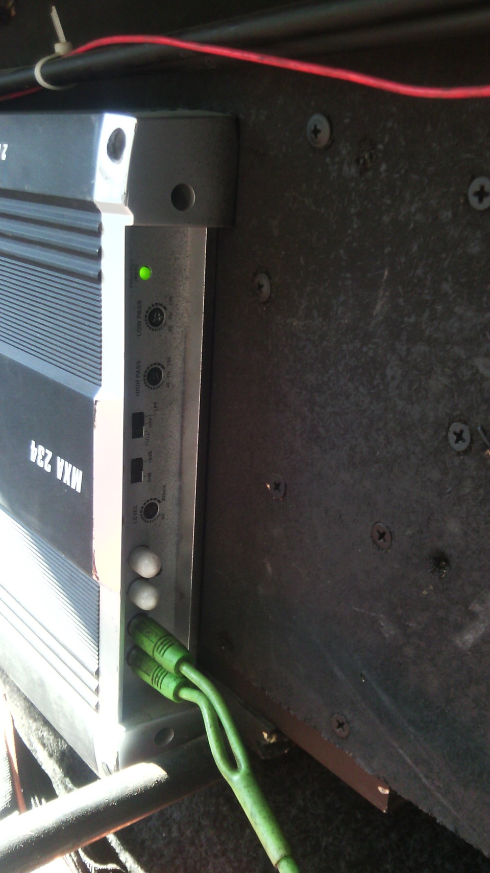 Сабвуфер sony Xplod 1300w и усилитель lanzar — ГАЗ 31105, 2,4 л, 2006 ...