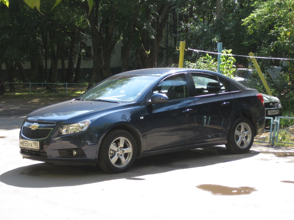 Форд Фокус, Форд ЭкоCпорт, Рено Дастер, Рено Сандеро Степвей. Первые ...