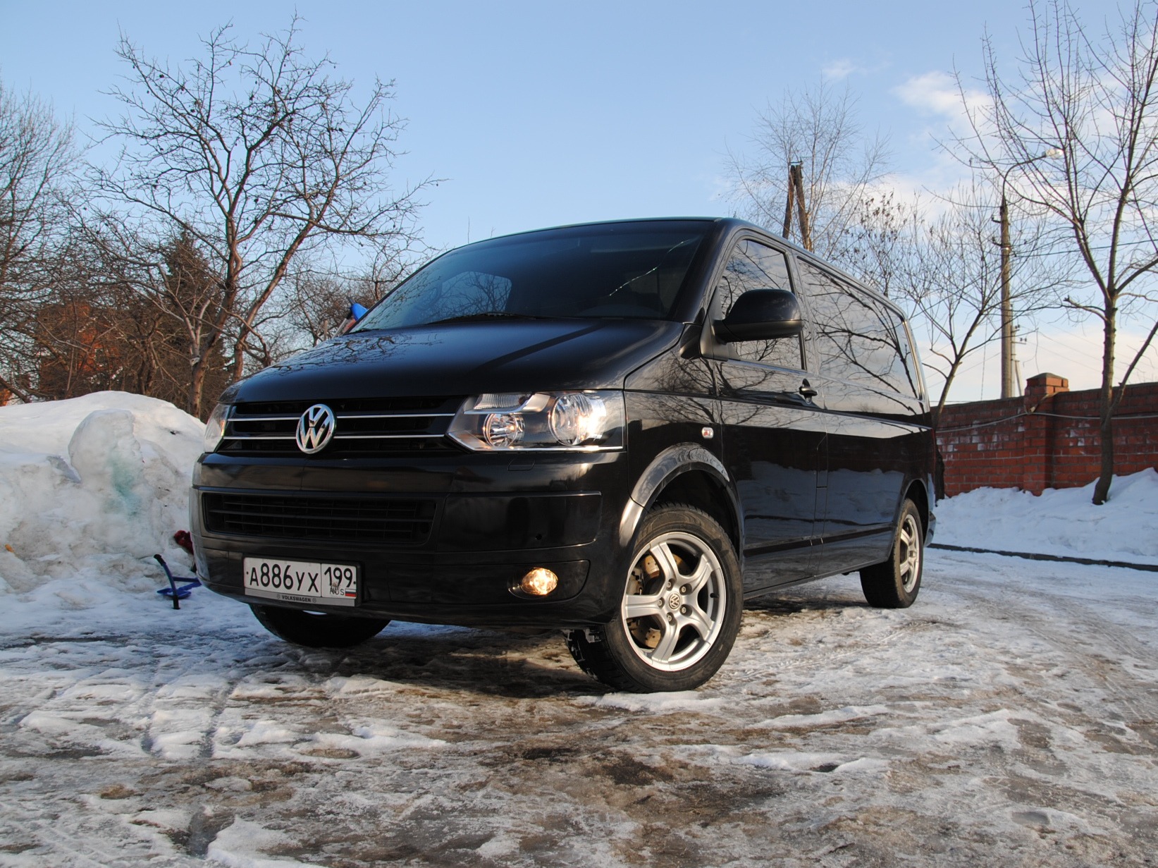 Рестайлинг! Машина выпуска 2007 г., по ПТС модель 2008 г., — Volkswagen  Transporter T5, 2,5 л, 2007 года | тюнинг | DRIVE2