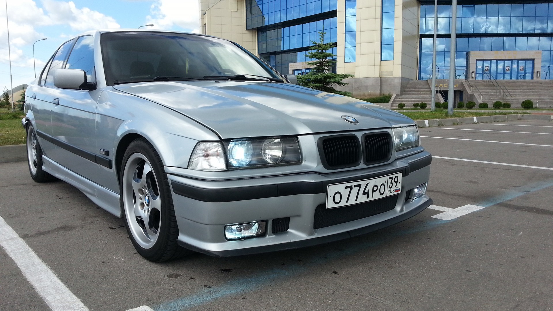 BMW 3 series (E36) 2.0 бензиновый 1996 | Arktissilber ///Metallic на DRIVE2