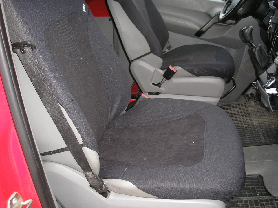 """МАЙКИ НА СИДЕНЬЕ""" — Volkswagen Crafter (1G), 2,5 л, 2008 года ...
