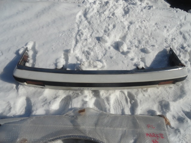 Рихтовка молдинга переднего бампера — Toyota Mark II (70), 2 л, 1986 ...