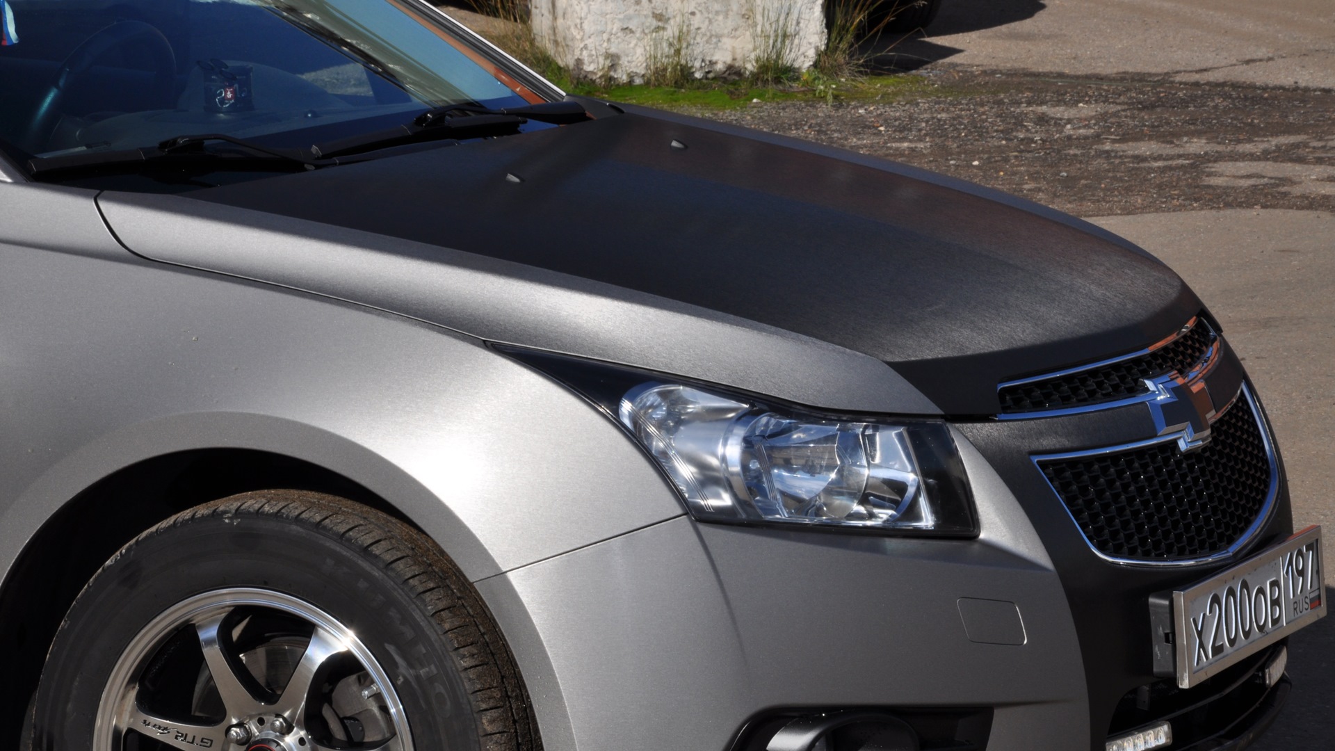 Chevrolet Cruze Blue Carbon Fiber detailing