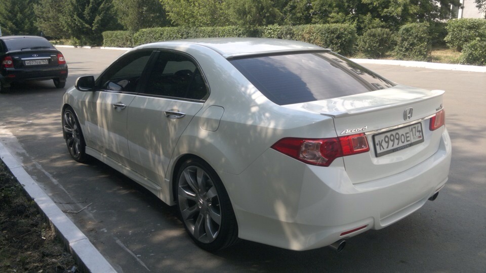 белый перламутр хонда. Honda accord 2008 белый зимой. Accord. Honda accord 7 белый. Honda accord 8 2008.