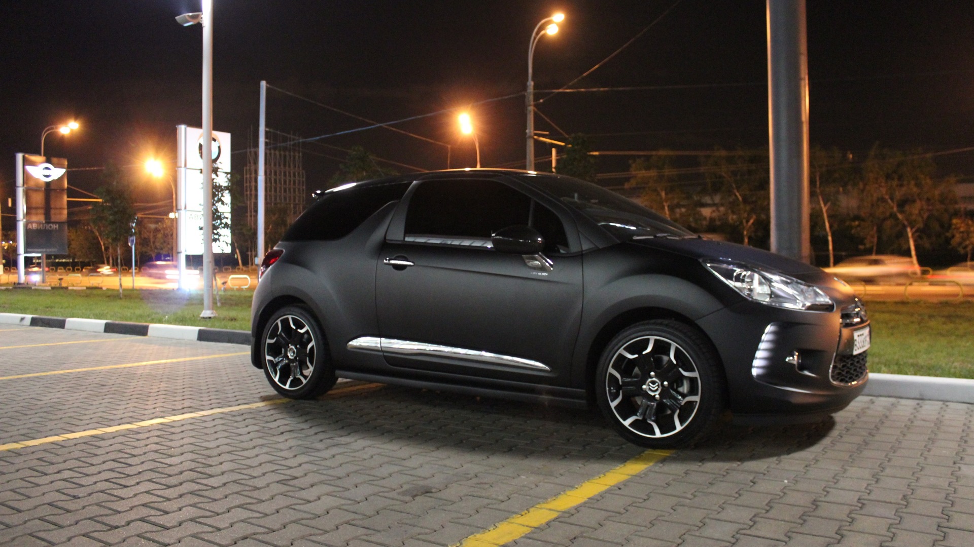 Citroen ds3 красный