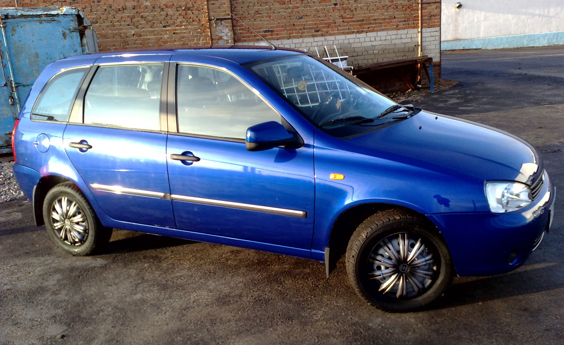 Фотосессия после помывки и колпаки на зимнюю штамповку — Lada Калина ...