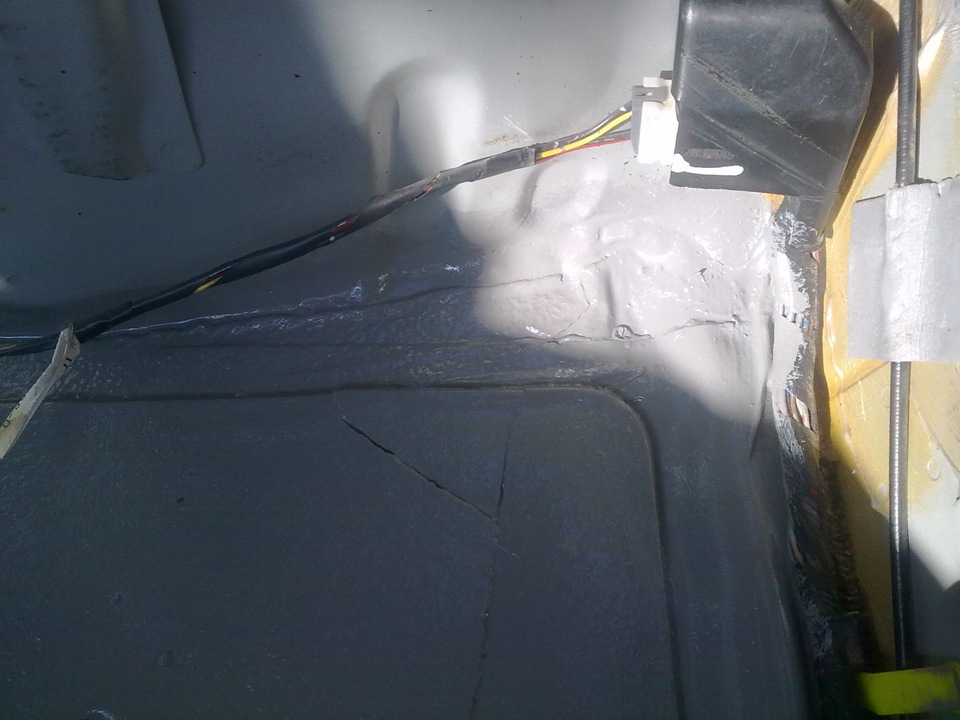 устраняем косяки — Mitsubishi Carisma