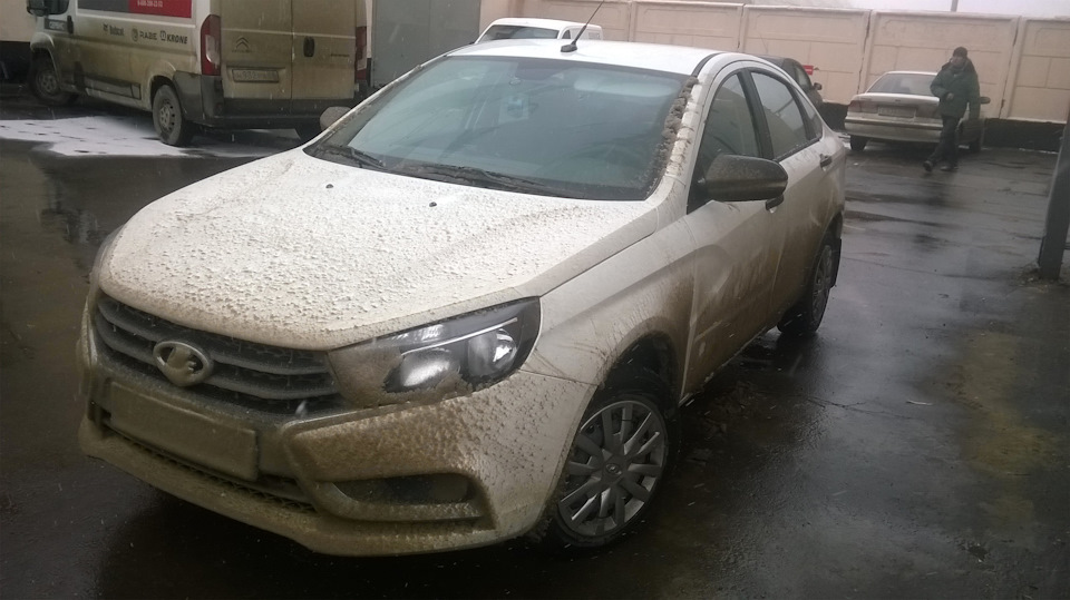 Сгонял в Липецк, замена ламп дневного ходового огня. — Lada Vesta, 1,6 ...