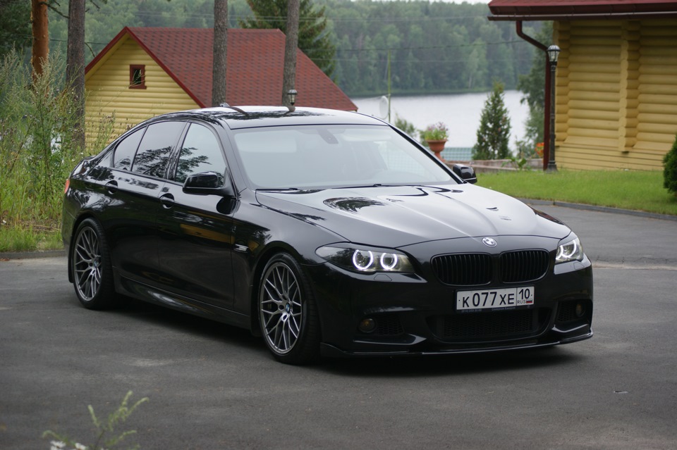 BMW m5 f10 Black Tuning