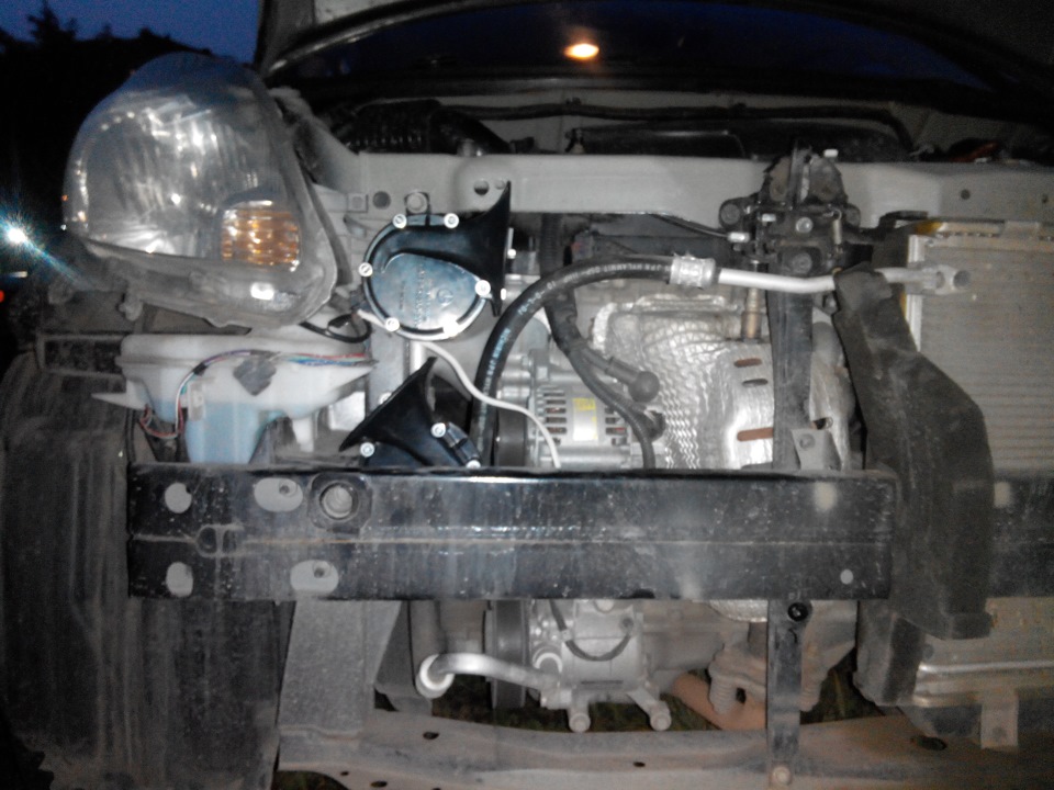 Установка сигналов от Волги. — Toyota Passo (1G), 1 л, 2009 года ...