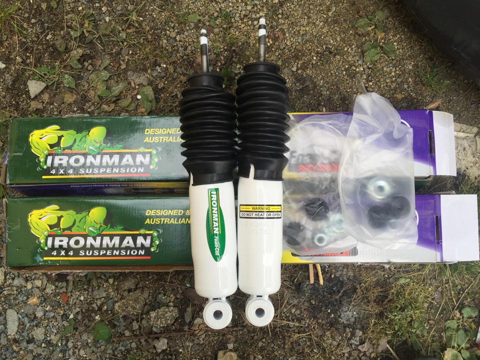 Амортизаторы +пружины IRONMAN — Mitsubishi Pajero Sport (1G), 2,5 л ...