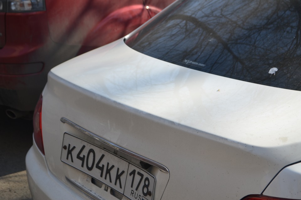 убрал шильдик тойота с задней крышки багажника — Toyota Mark X (GRX120 ...