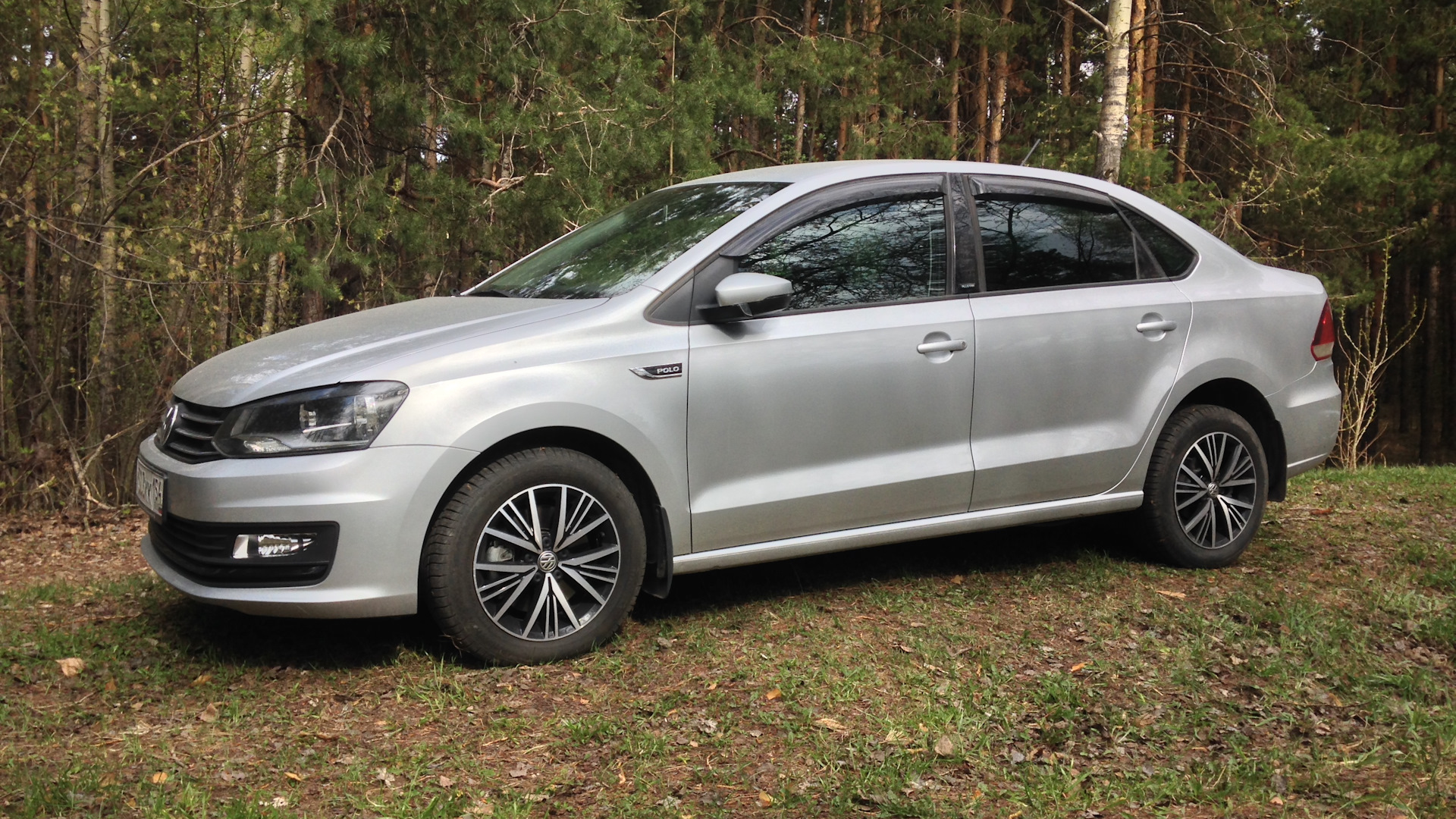 Volkswagen Polo 2016 седан