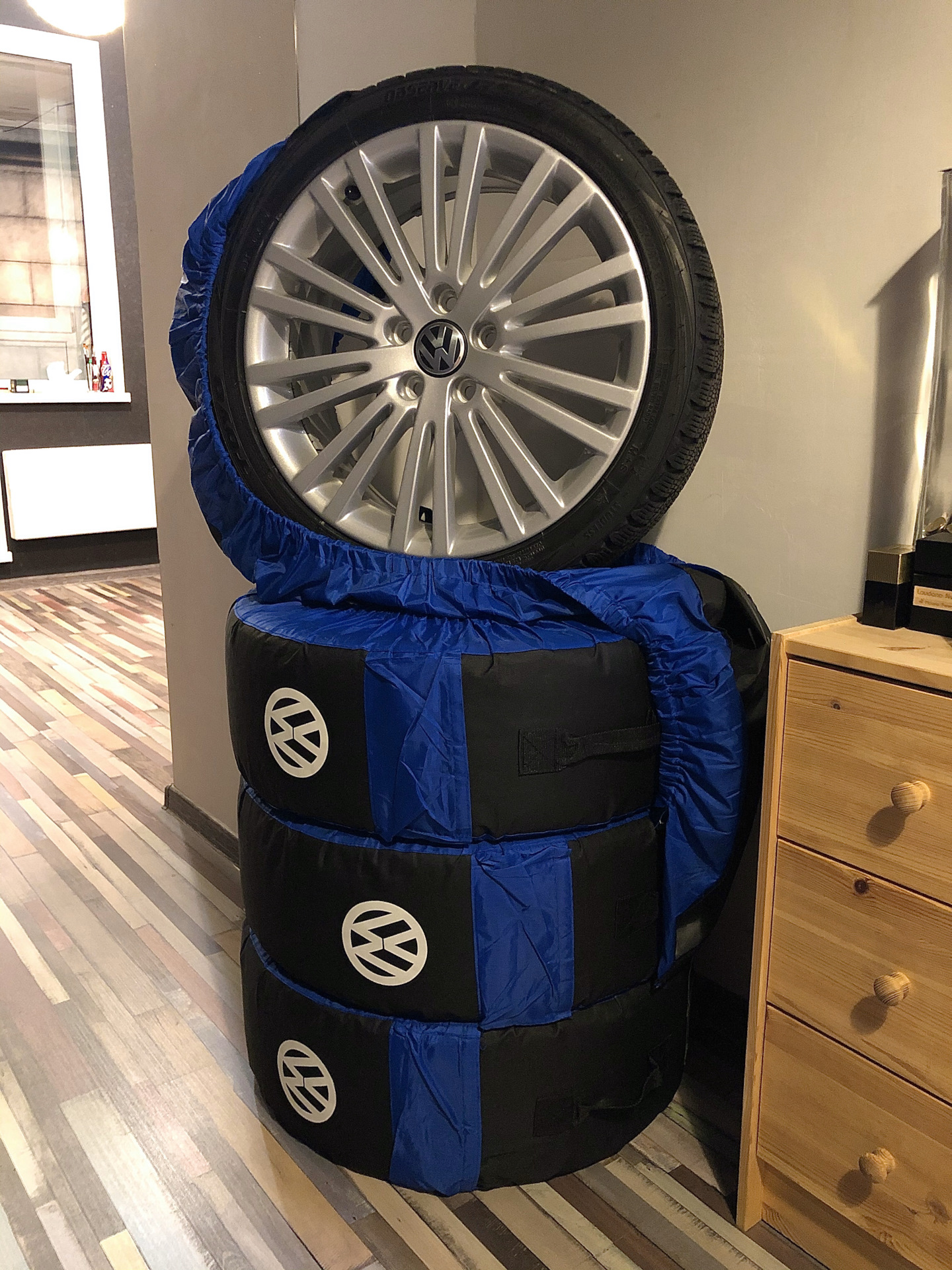 Винтер мод 2020 — Volkswagen Golf R Mk5, 3,2 л, 2007 года | колёсные ...