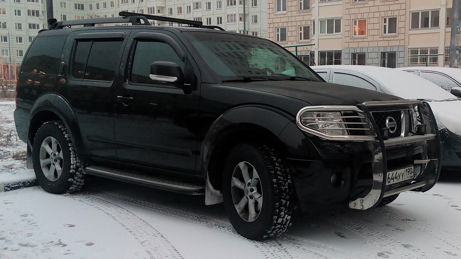 Продам ниссан патфайндер. Ниссан Pathfinder 2.5d se 2008. Nissan Pathfinder 2.5d se. Ниссан Pathfinder 2.5d se. Nissan Pathfinder, 2.5d se, черный, 2007.