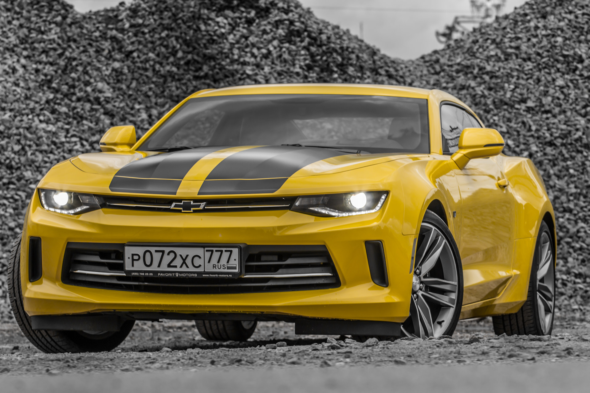 Chevrolet Camaro SS 2016 Yellow