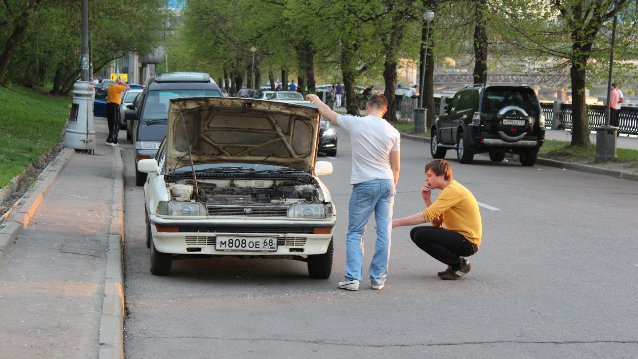 Toyota Corolla (90) 1.5 бензиновый 1988 | Первая любовь на DRIVE2