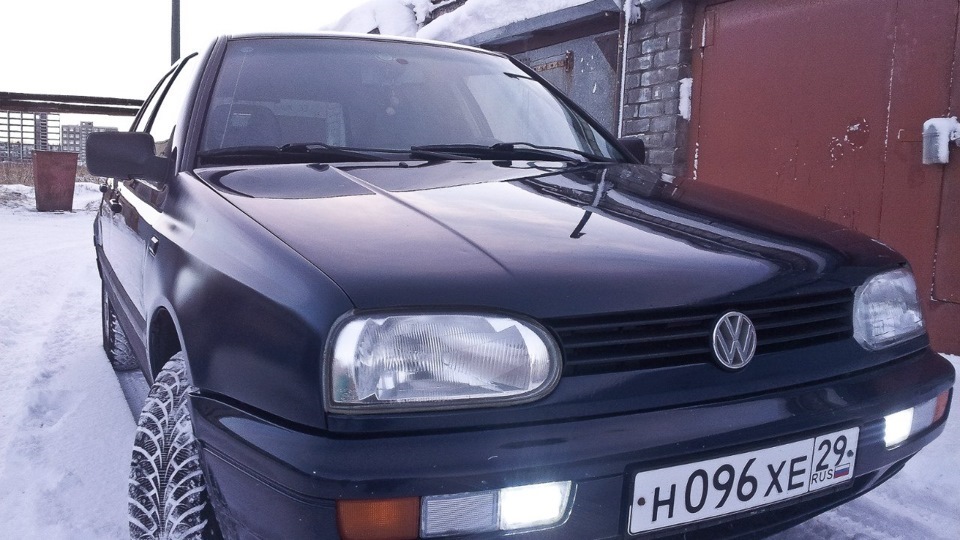 "дневные ходовые противотуманки" — Volkswagen Golf Mk3, 1,4 л, 1997 ...