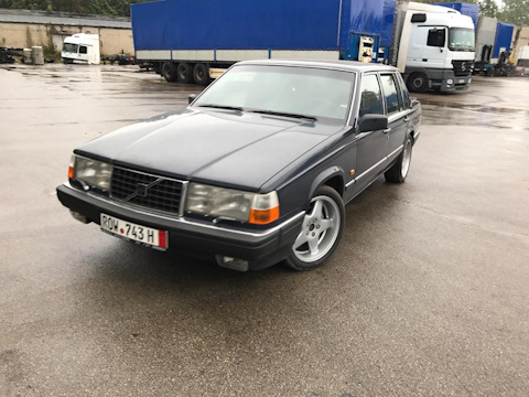 Volvo 760 2.8