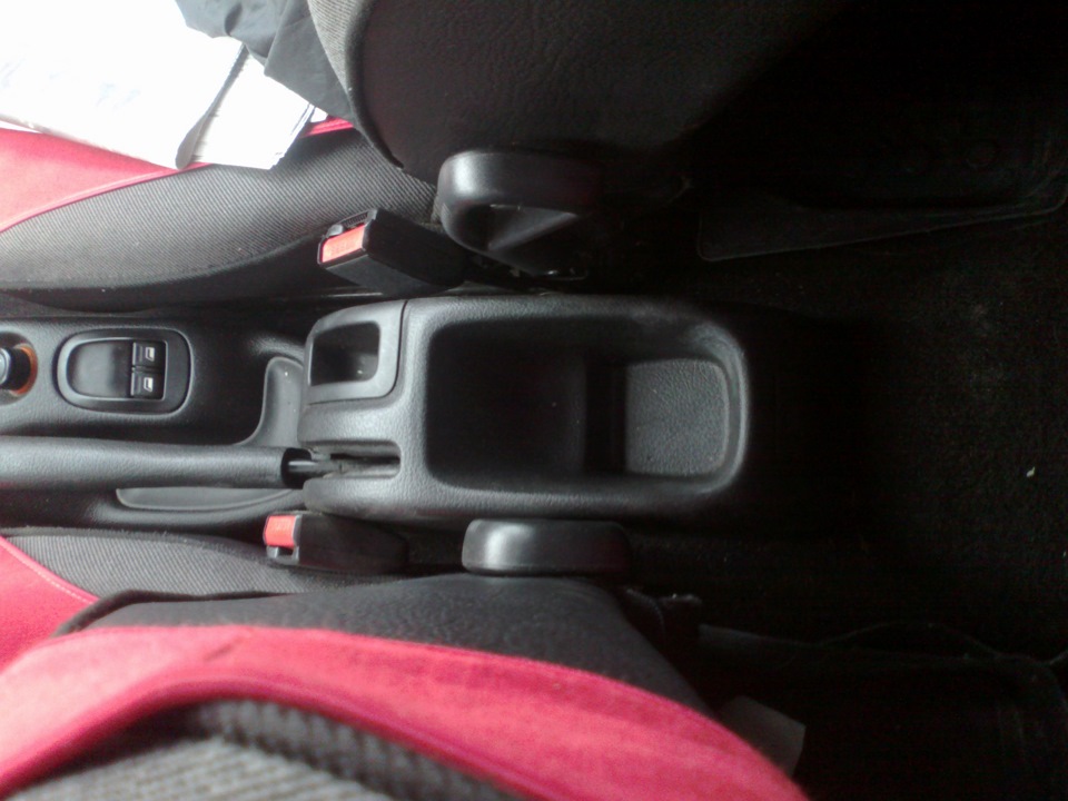 Задние тормоза — Peugeot 206 Sedan, 1,4 л, 2006 года | своими руками ...