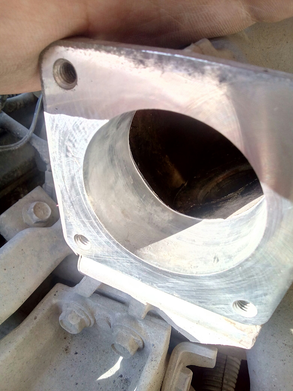 Что будет с дроссельной заслонкой если ее не мыть 8 лет… — Nissan ...