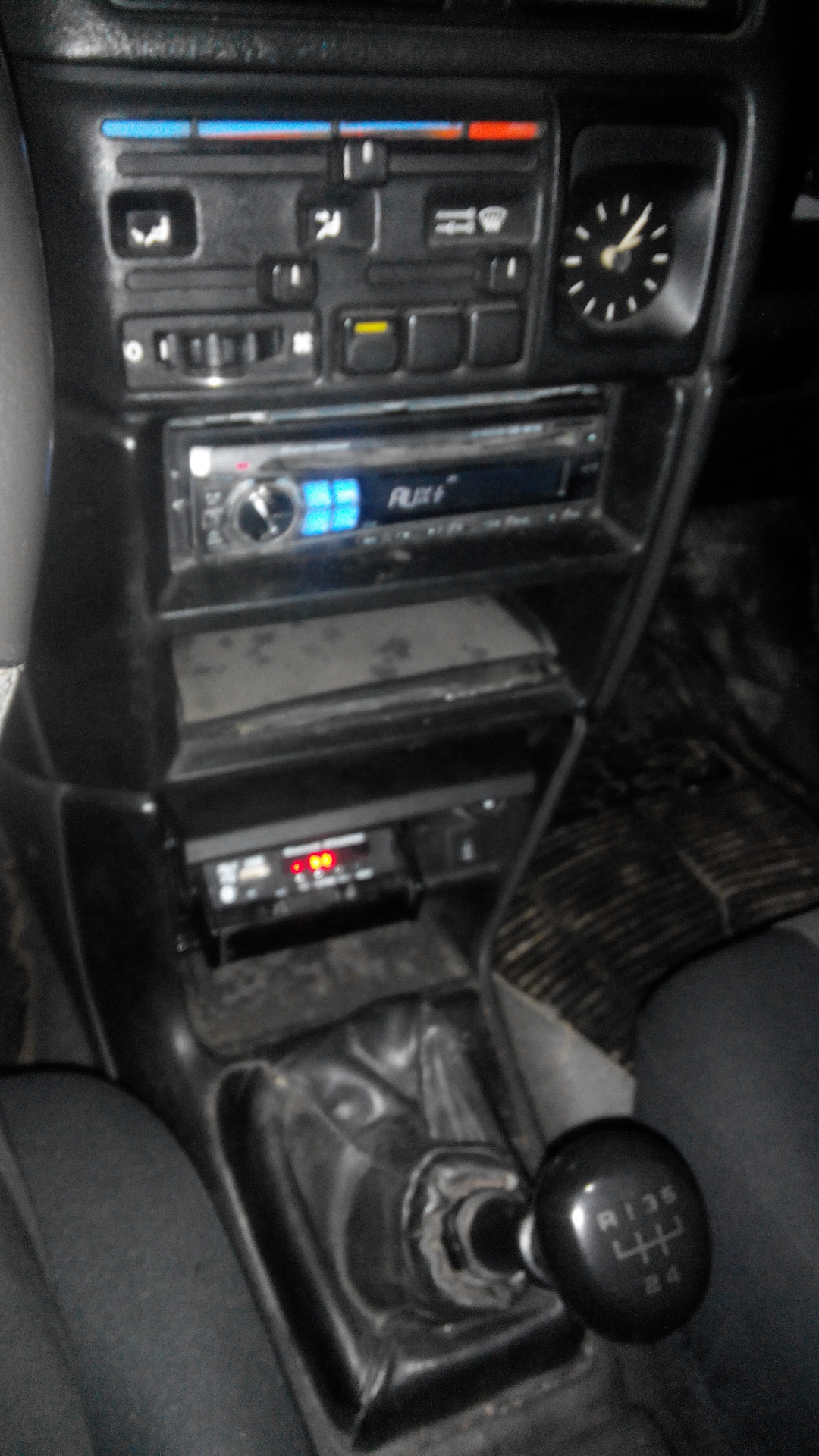Opel Vectra A Bluetooth, USB к CD магнитоле ALPINE CDE-9872E — DRIVE2
