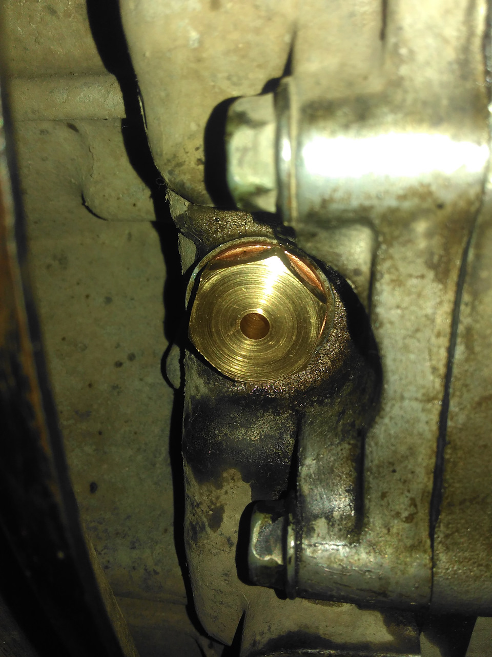 Новая пробка на месте. — Mazda MPV II