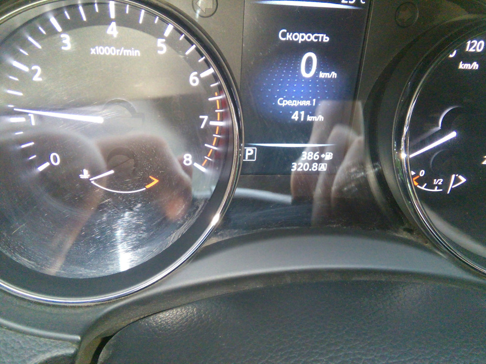 Царапины на приборной панели — Nissan Qashqai (2G), 2 л, 2014 года ...