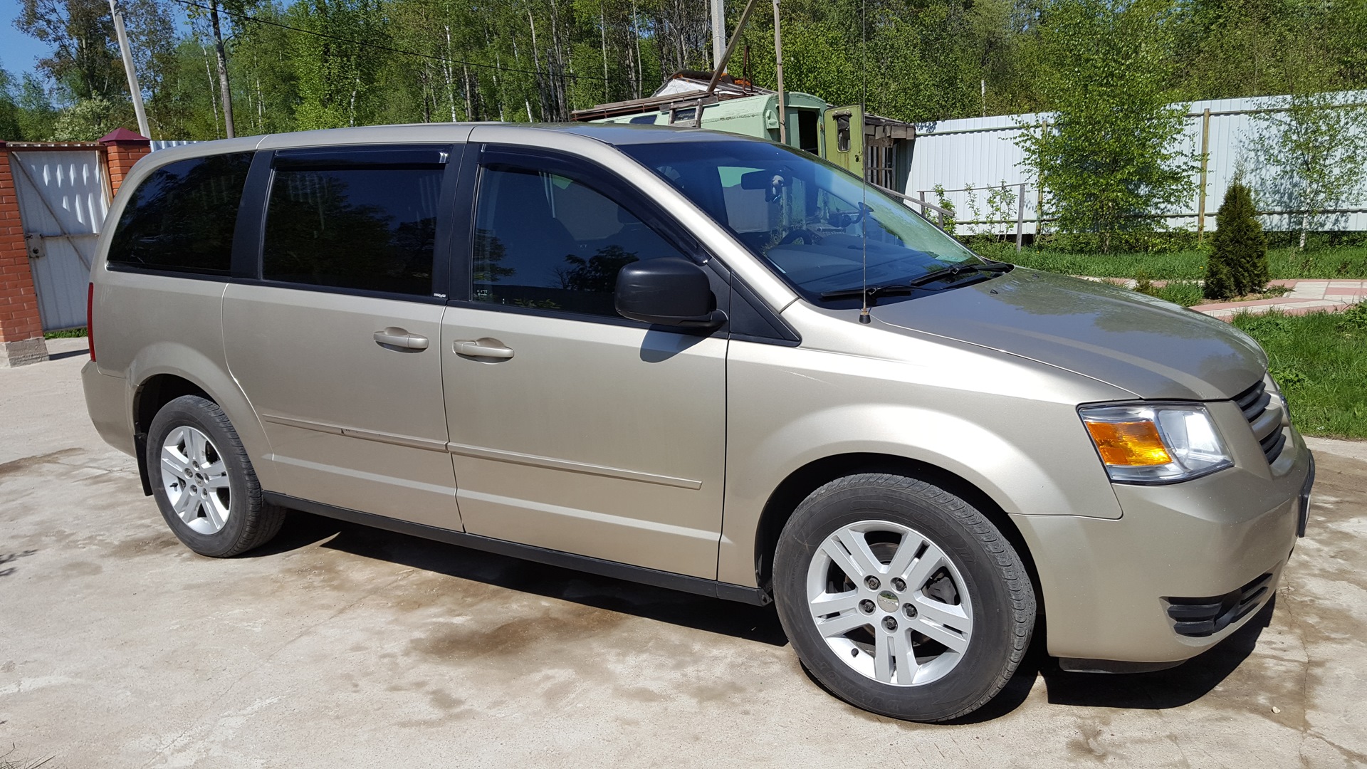 Dodge Grand Caravan 2004 Tuning