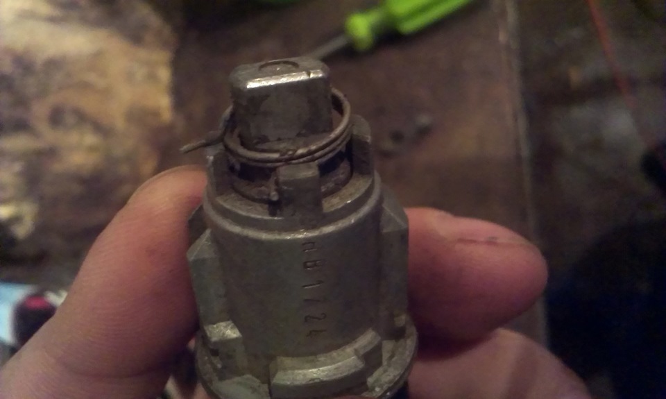 переделка личинки замка под один ключ bmw e30 — BMW 3 series (E30), 3 л ...