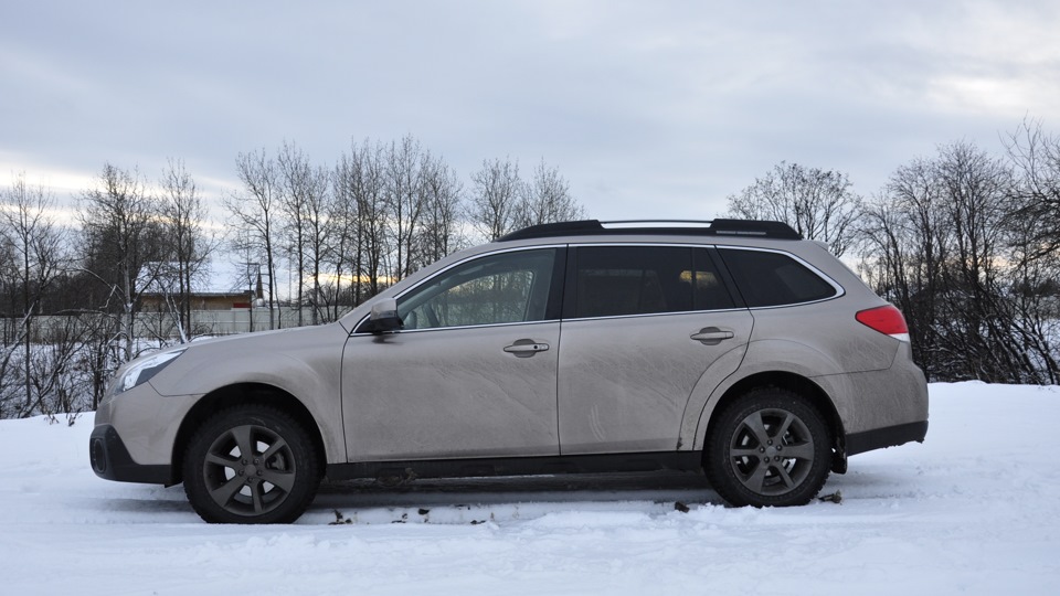 Subaru Outback (BR) 2.5 бензиновый 2014 | Продана...Хорошая машин. на ...
