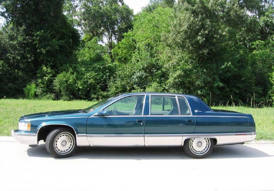 Cadillac Fleetwood Brougham 1996