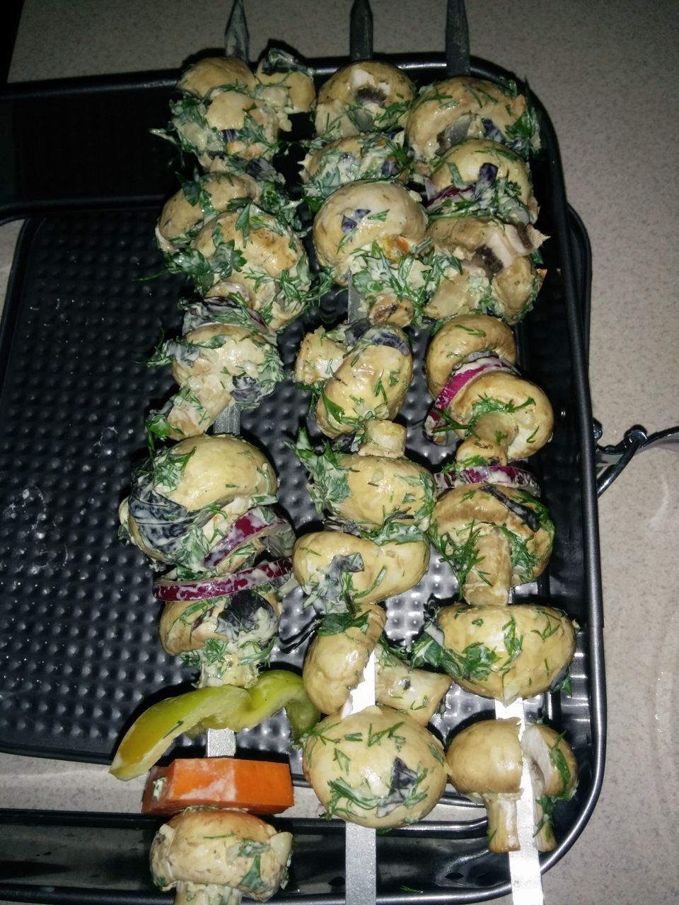 Картошка на шампурах в духовке