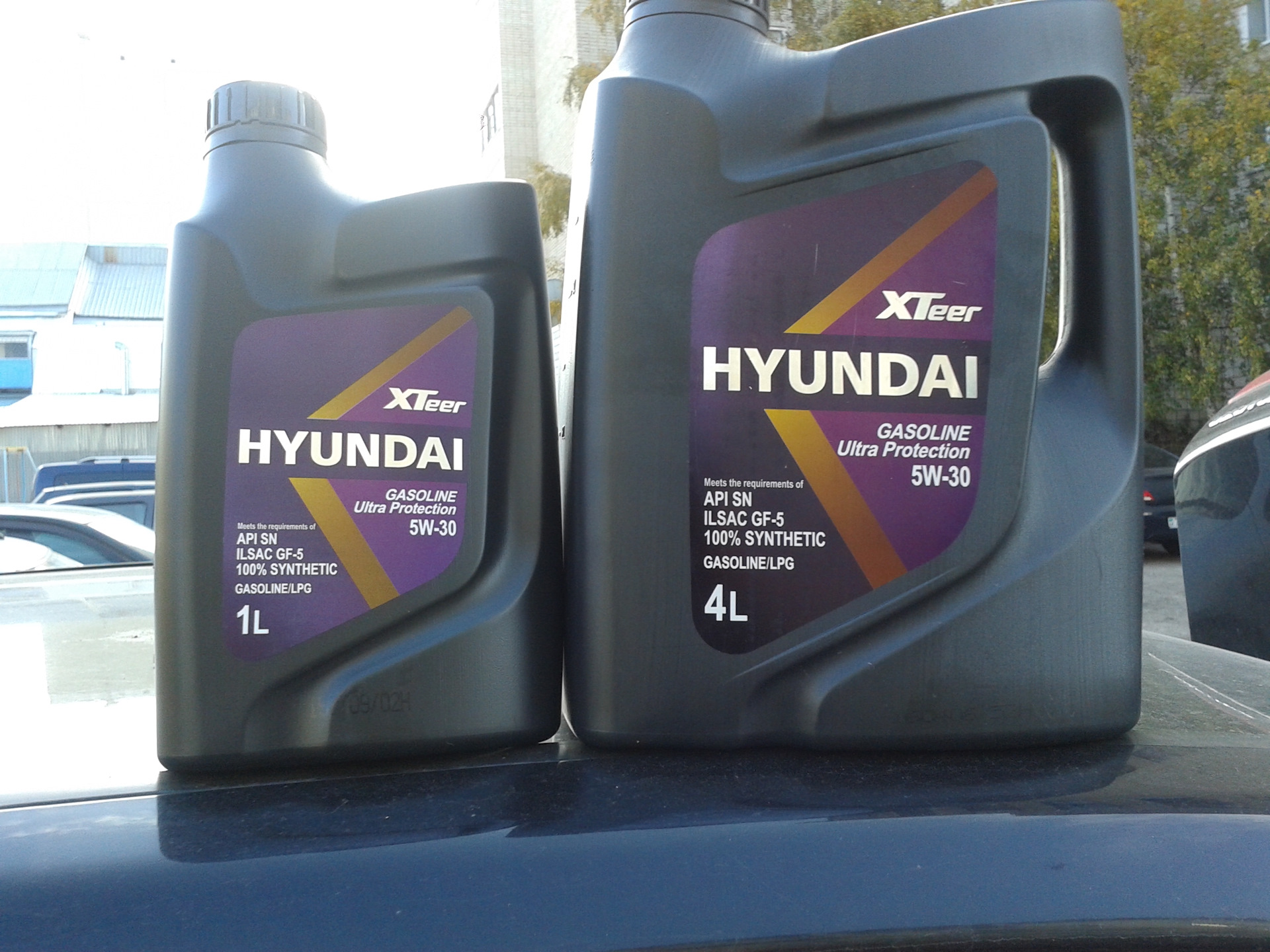 Масло двигателя hyundai accent. Моторное масло для Хендай Соната 2.0. Масло моторное для Хендай Соната 2.7 ТАГАЗ. Hyundai XTEER. Хундай Соната масло в двигатель 5/40.