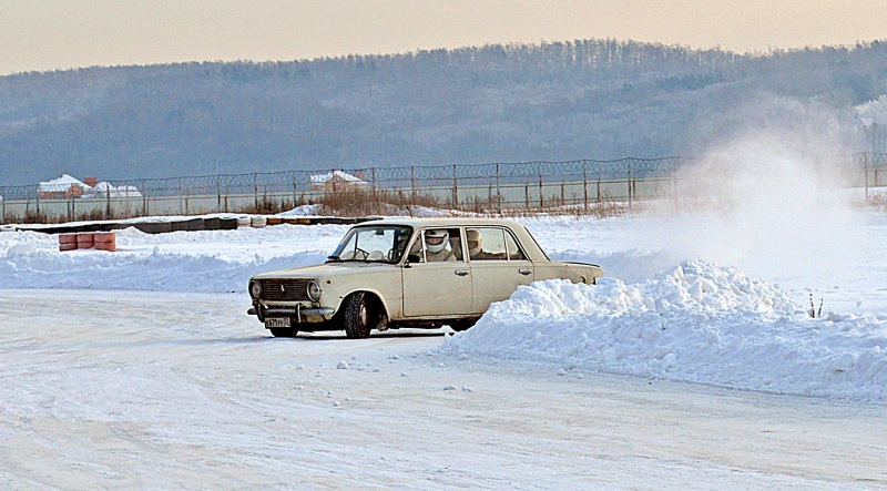 ВАЗ 2101 зимний дрифт