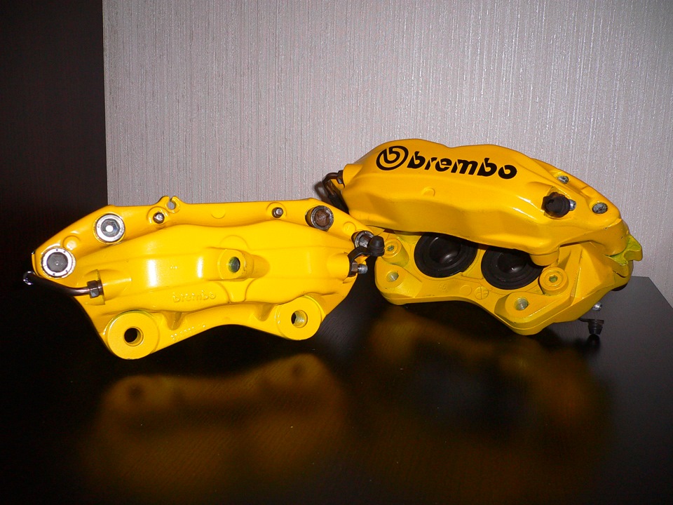 BREMBO суппорта трехсоставные